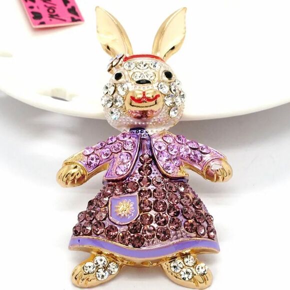 New Purple Rhinestone Rabbit Dress Crystal Charm Brooch Pin NWOT - Picture 2 of 3